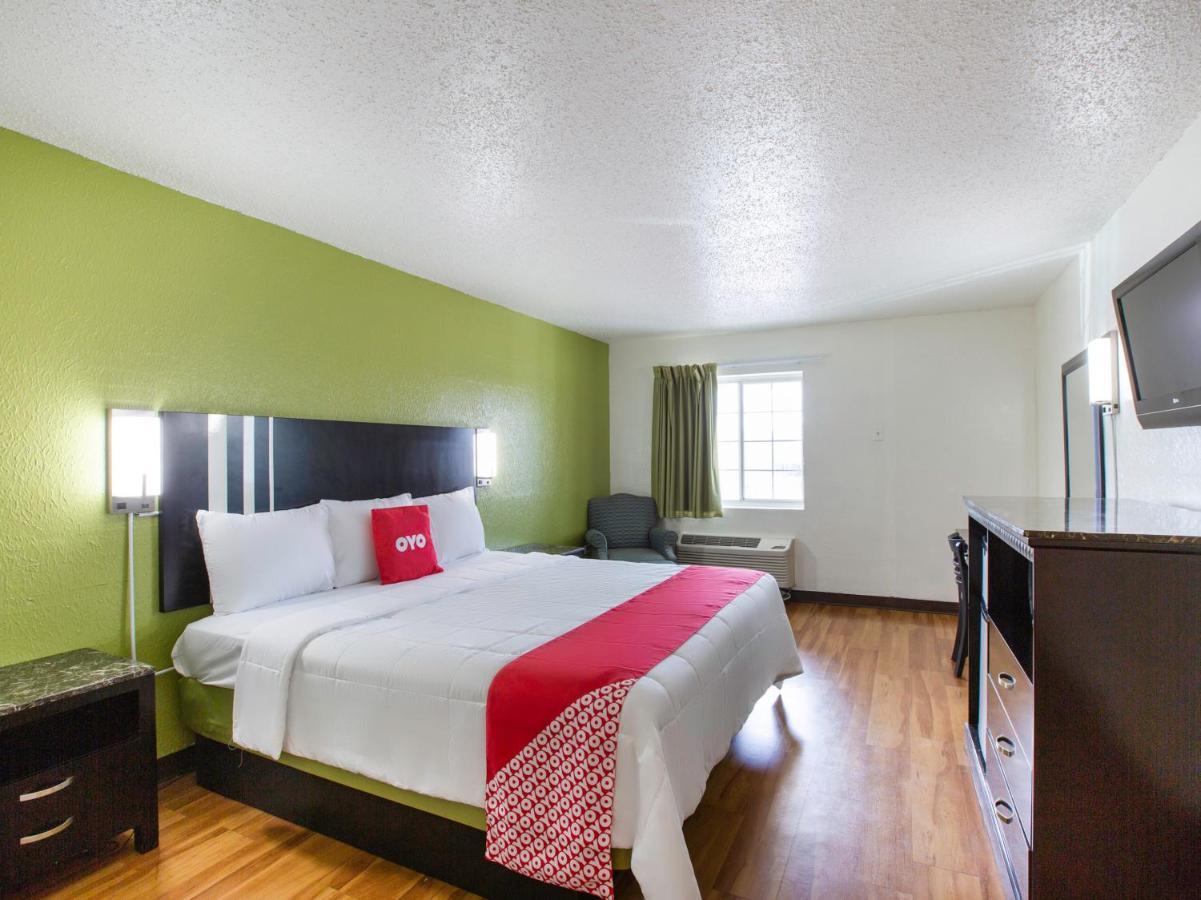 Oyo Hotel Lafayette La I-10 & University エクステリア 写真
