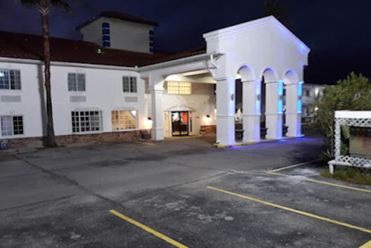 Oyo Hotel Lafayette La I-10 & University エクステリア 写真